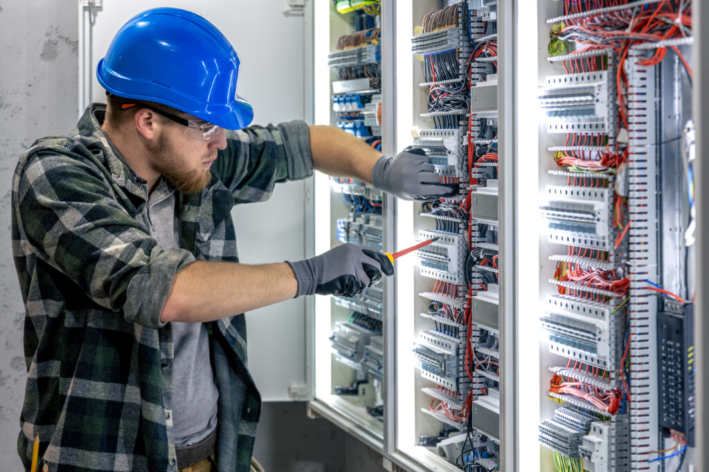 Electrician Working Panel Wiring Installation Tool Hand 1024x683